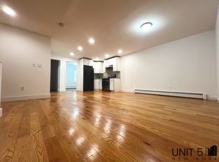 365 Vernon Ave #1B, Brooklyn, NY 11206