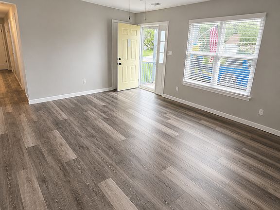 3rd image of 3401 Winterhawk Ct