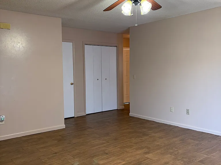 500 S Orange Edwards Blvd #C — Photo 5