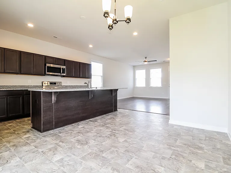 149 Valley Creek Dr — Photo 10