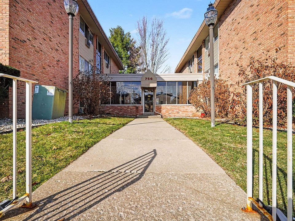 1st image of 756 W Kilgore Rd APT 302