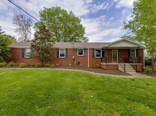 7892 Nolensville Rd, Arrington, TN 37014