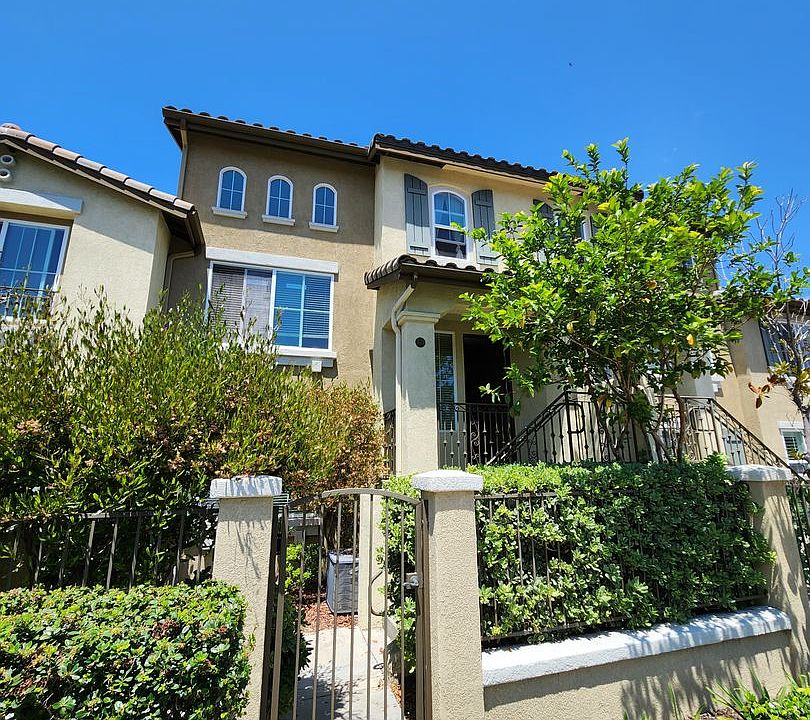 1st image of 10417 Whitcomb Way Unit 103