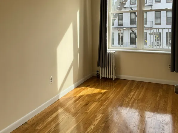 24-15 27th Street image 18 of 19