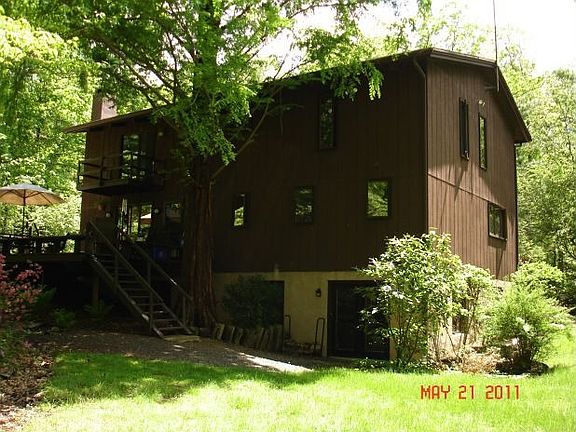 4th image of 39 Shagbark Ln