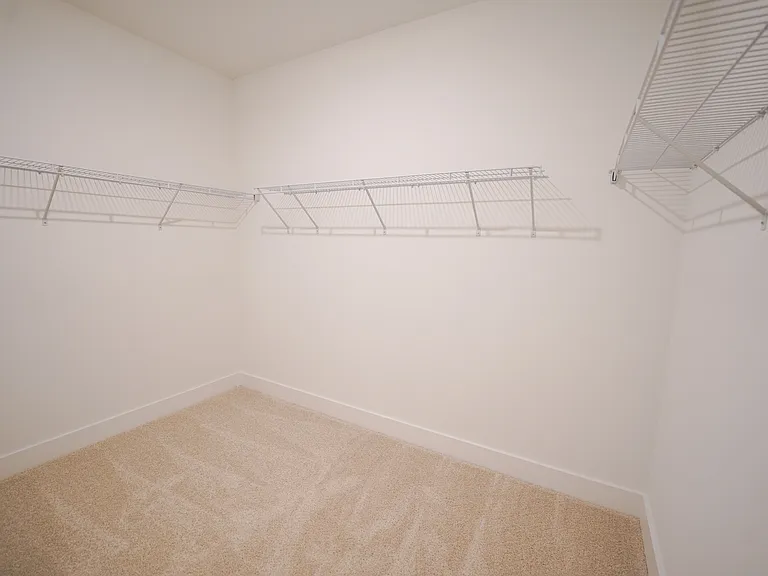 128 Kingswood Cir — Photo 25