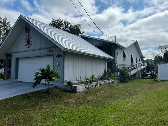 1940 NW 16th St — Photo 61