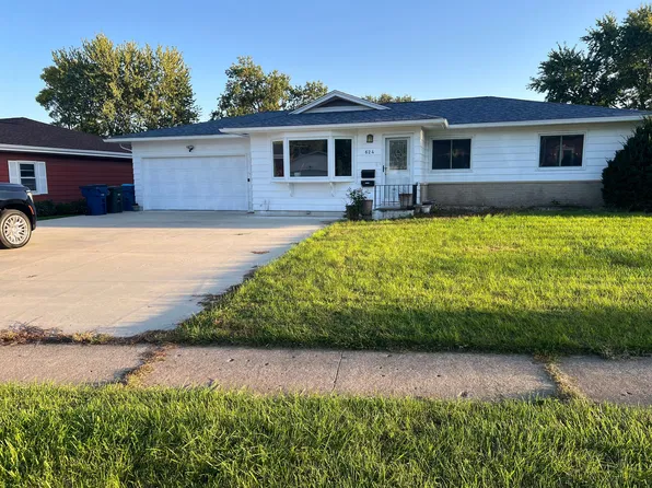 624 Easton Ave, Waterloo, IA 50702