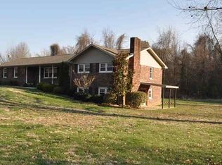202 Myrna Dr, Paducah, KY 42003
