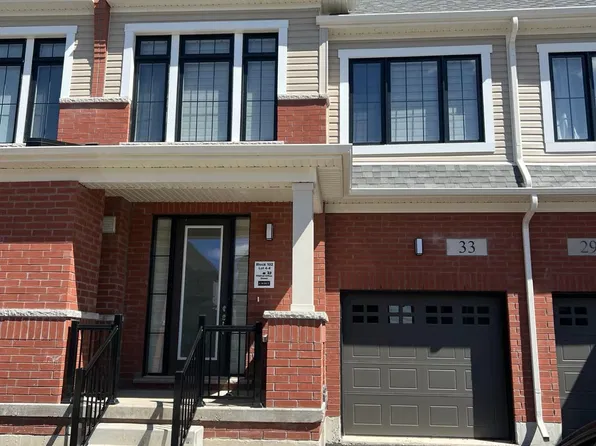 33 Mildred Gillies St, North Dumfries, ON N0B 1E0