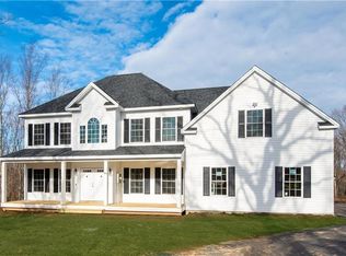 16 Deer Mdw, East Hampton, CT 06424