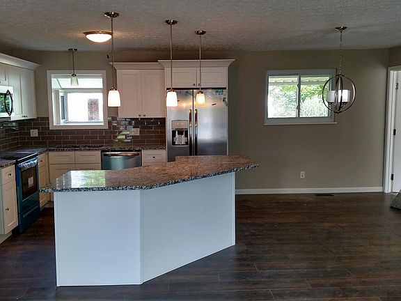 2nd image of 5743 Lake Superior Dr