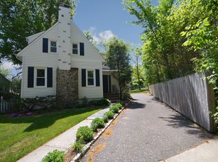 28 Edgewood Ter, Millburn, NJ 07041