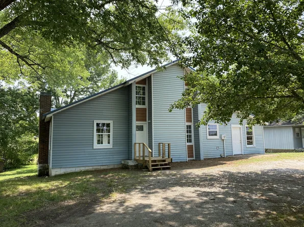 38 N Old Military Rd, Summertown, TN 38483