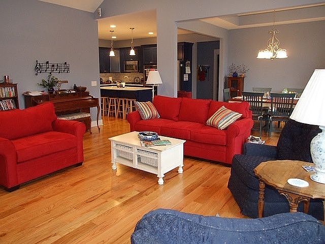 2nd image of 118 Highland Dr