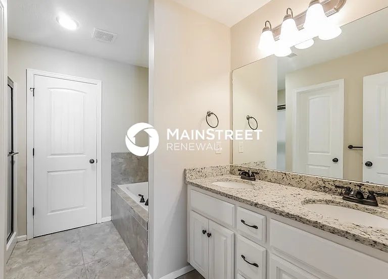 9924 Webster Cir — Photo 11