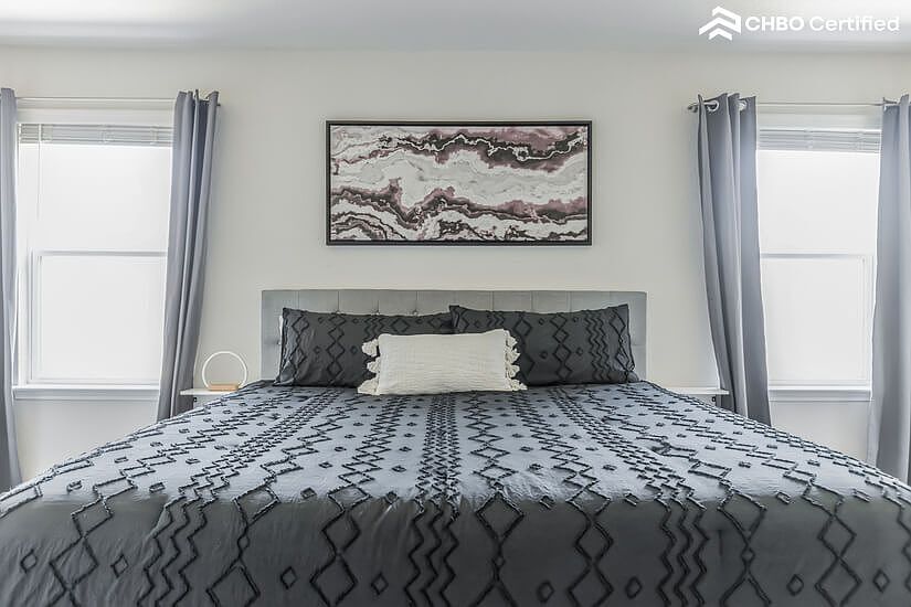 NE San Antonio Fully Furnished 5 bd rental