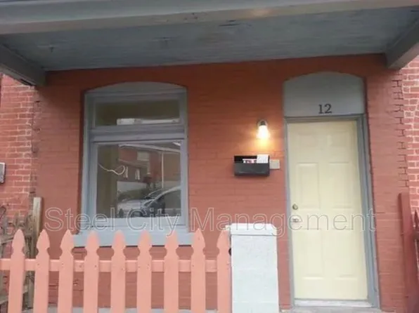 12 Cuyler Ave, Jeannette, PA 15644