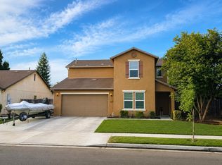 4234 W Elkhorn Avenue, Visalia, CA 93277