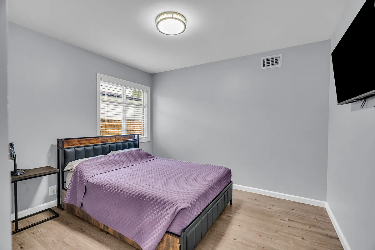 Building Photo - 2433 Hansen Ct