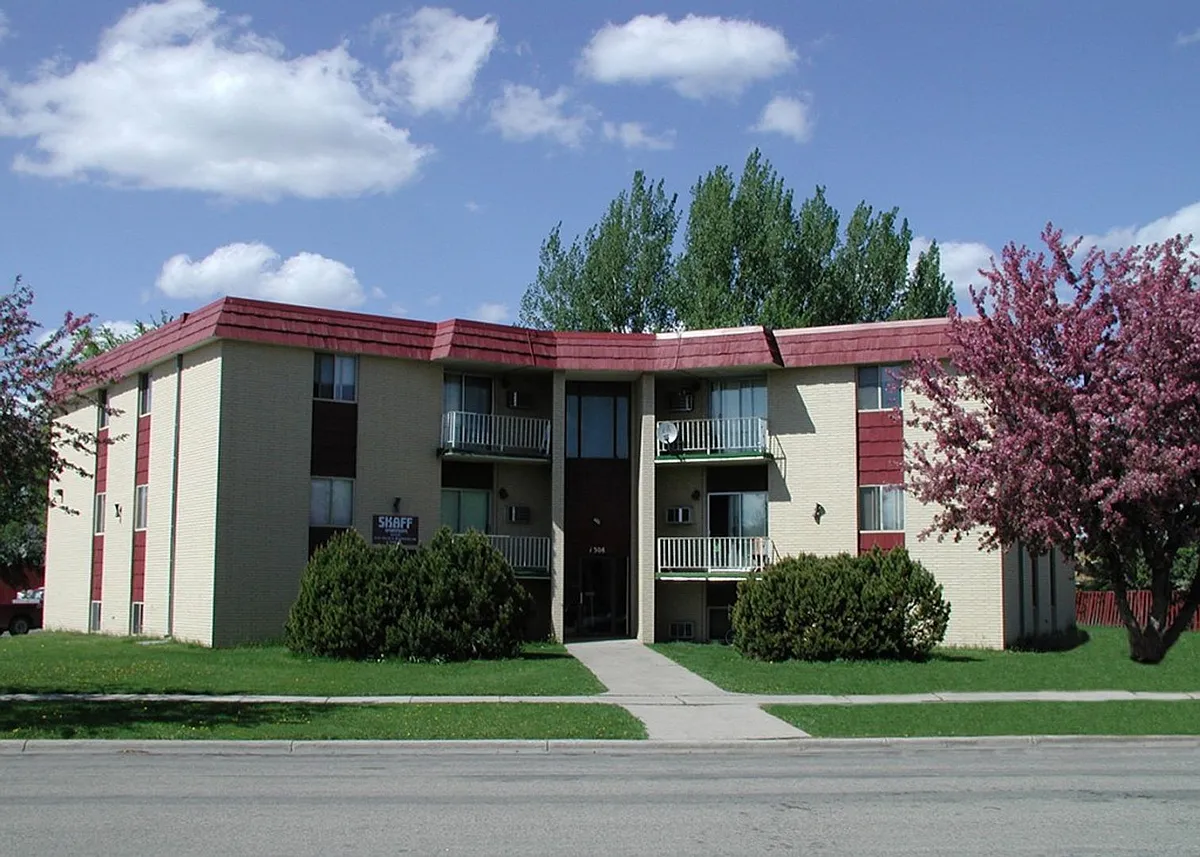 Building Photo - 1308 27th Ave S