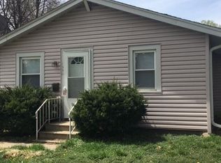 1330 E 25th Ct, Des Moines, IA 50317