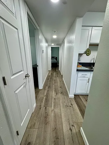 Maple Palace Luxury Apartments Photo 1 Maple Palace Luxury Apartments Photo 1