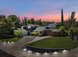 100 Vista View Dr, Vacaville, CA 95688