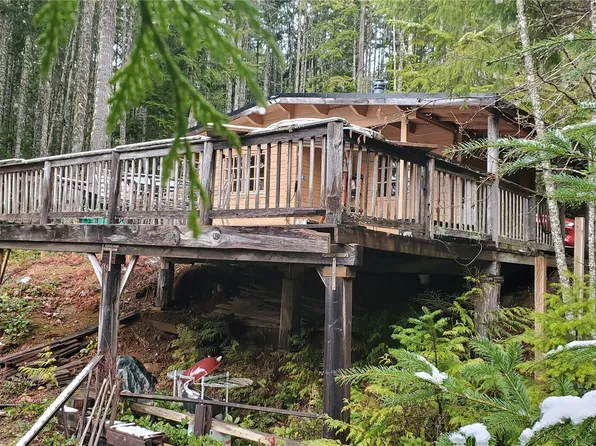 2001 N Dow Mountain Road, Hoodsport, WA 98548