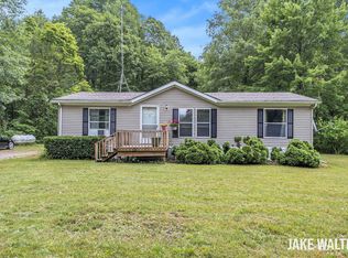 1114 NW Grow Rd, Stanton, MI 48888