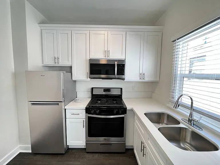 RCG 2845 San Marino LLC — Photo 16