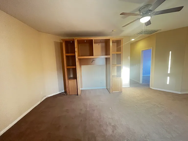 10852 Montasola St — Photo 38