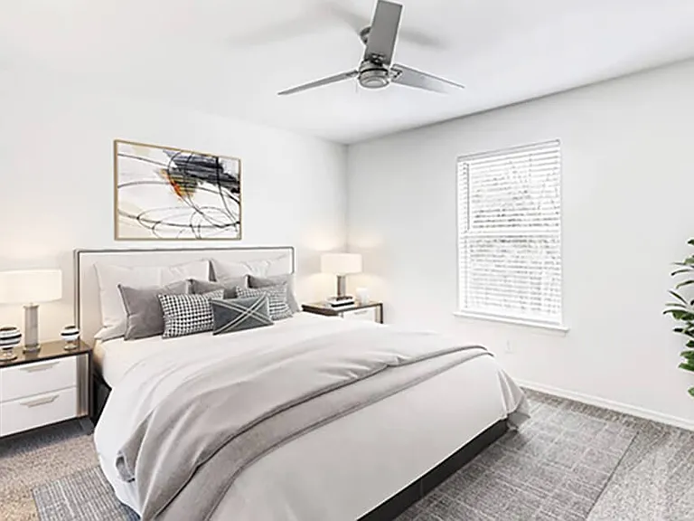 Landmark at Wynton Pointe Apartment Homes — Photo 6