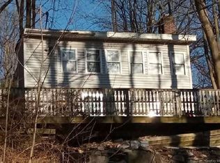 244 N Terry Hill Rd, Carmel, NY 10512