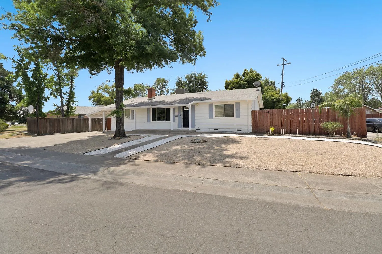 3314 Seaborg Way photo 1