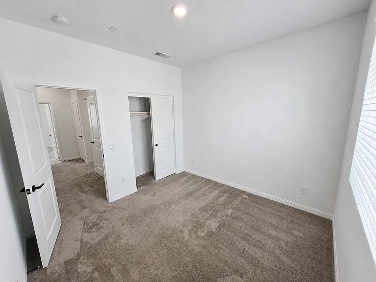 1980 Affinity Ln — Photo 38