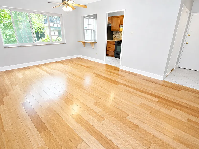 Living Room (Hardwood)