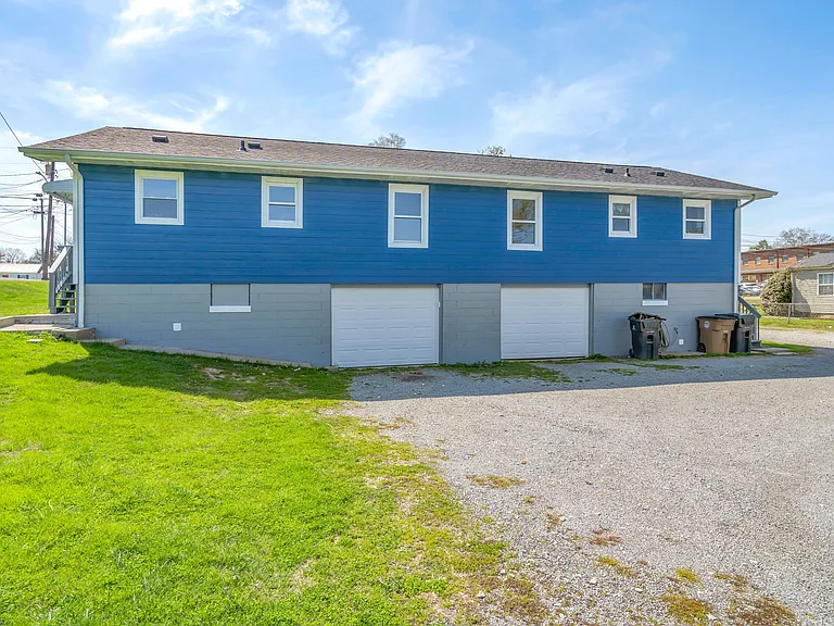 4412 High School Rd #1 — Photo 16