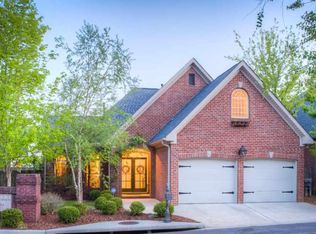 2300 Christopher Knl, Vestavia, AL 35243