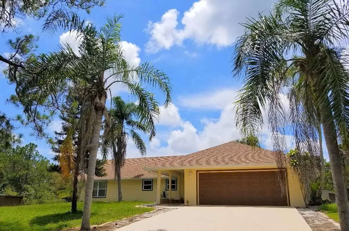 3 bed, 2.5 bath, 1682 sqft, $2,995 — Photo 1