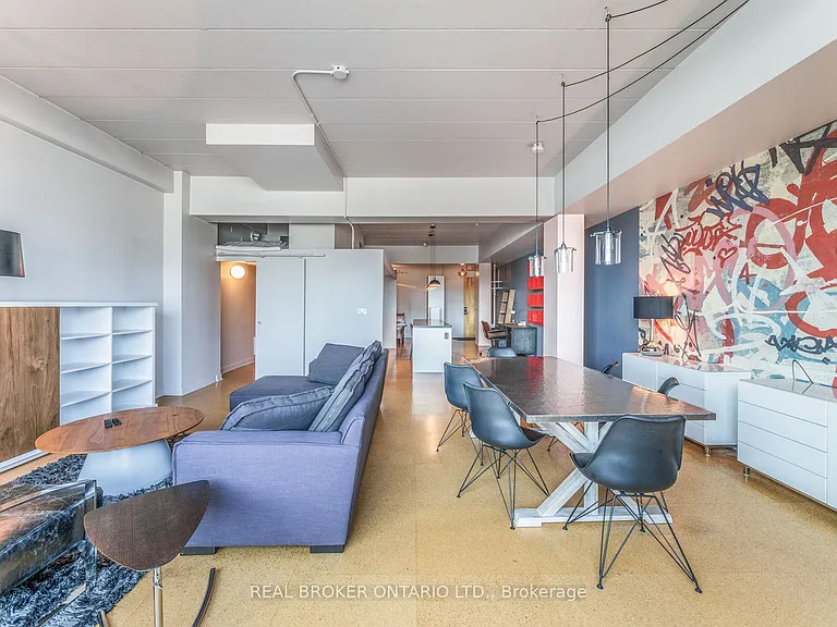 160 Baldwin St #405 — Photo 22
