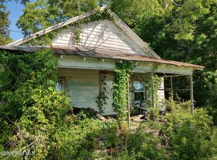 81 Griggs Rd, Vandemere, NC 28587