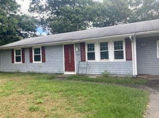 45 Camardo Dr, Wareham, MA 02571