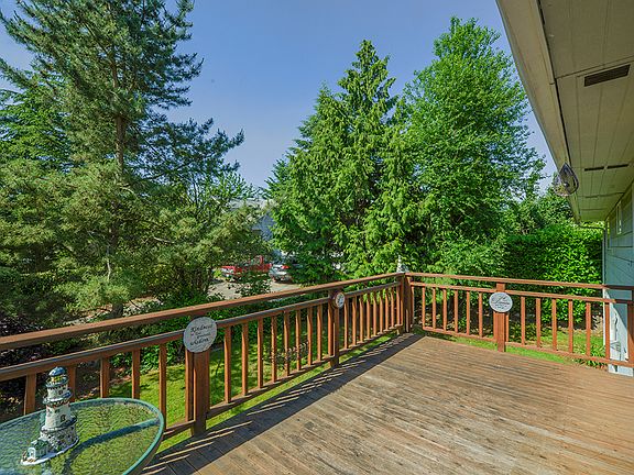5th image of 5990 S 149th St