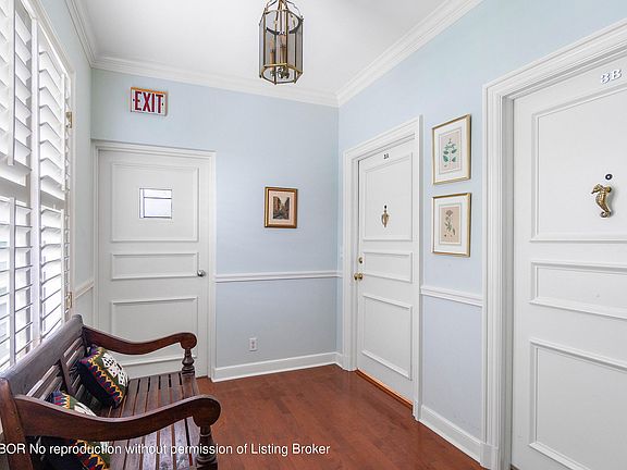 3rd image of 350 Cocoanut Row APT 3A