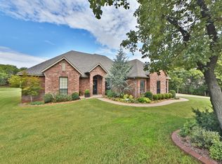 1501 Hunters Path, Edmond, OK 73034