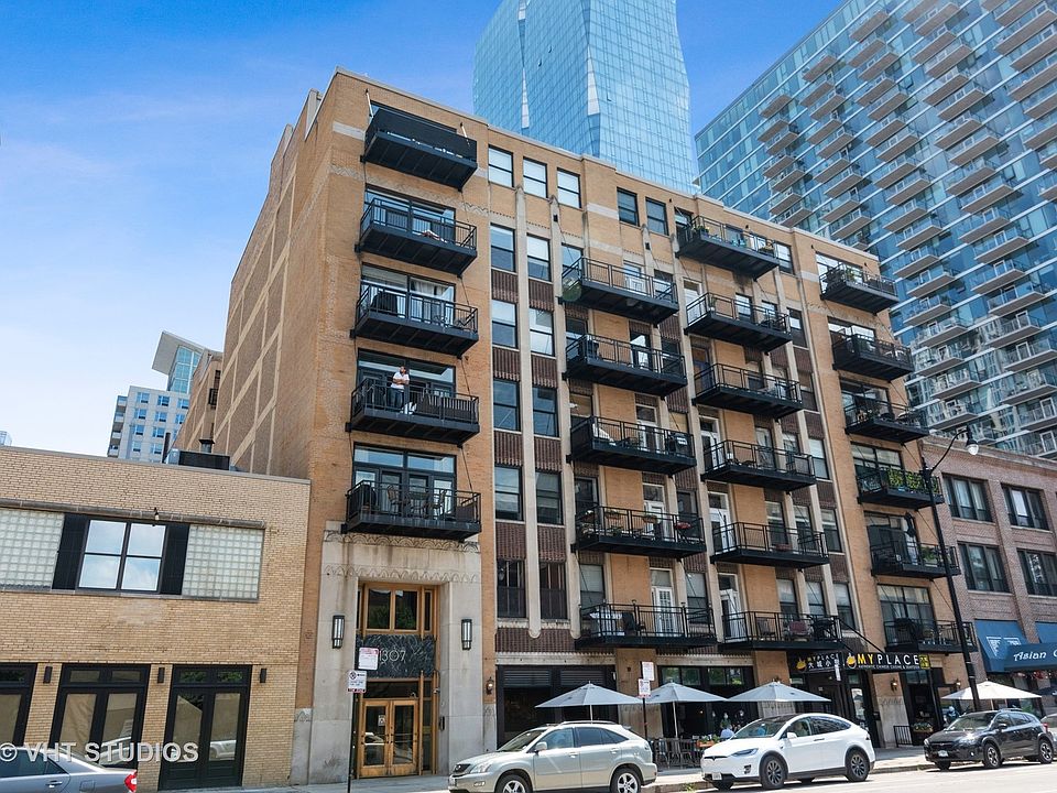 1st image of 1307 S Wabash Ave APT 707