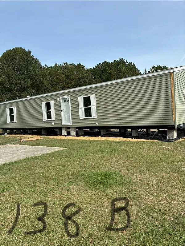 Weaver Estates — Photo 1