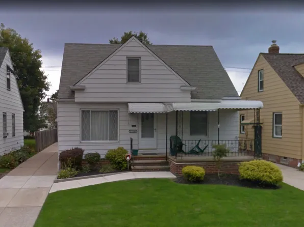 12409 Darlington Ave, Garfield Heights, OH 44125