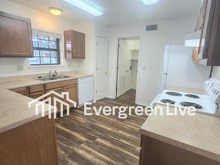 4109 Lew Wallace Dr — Photo 8